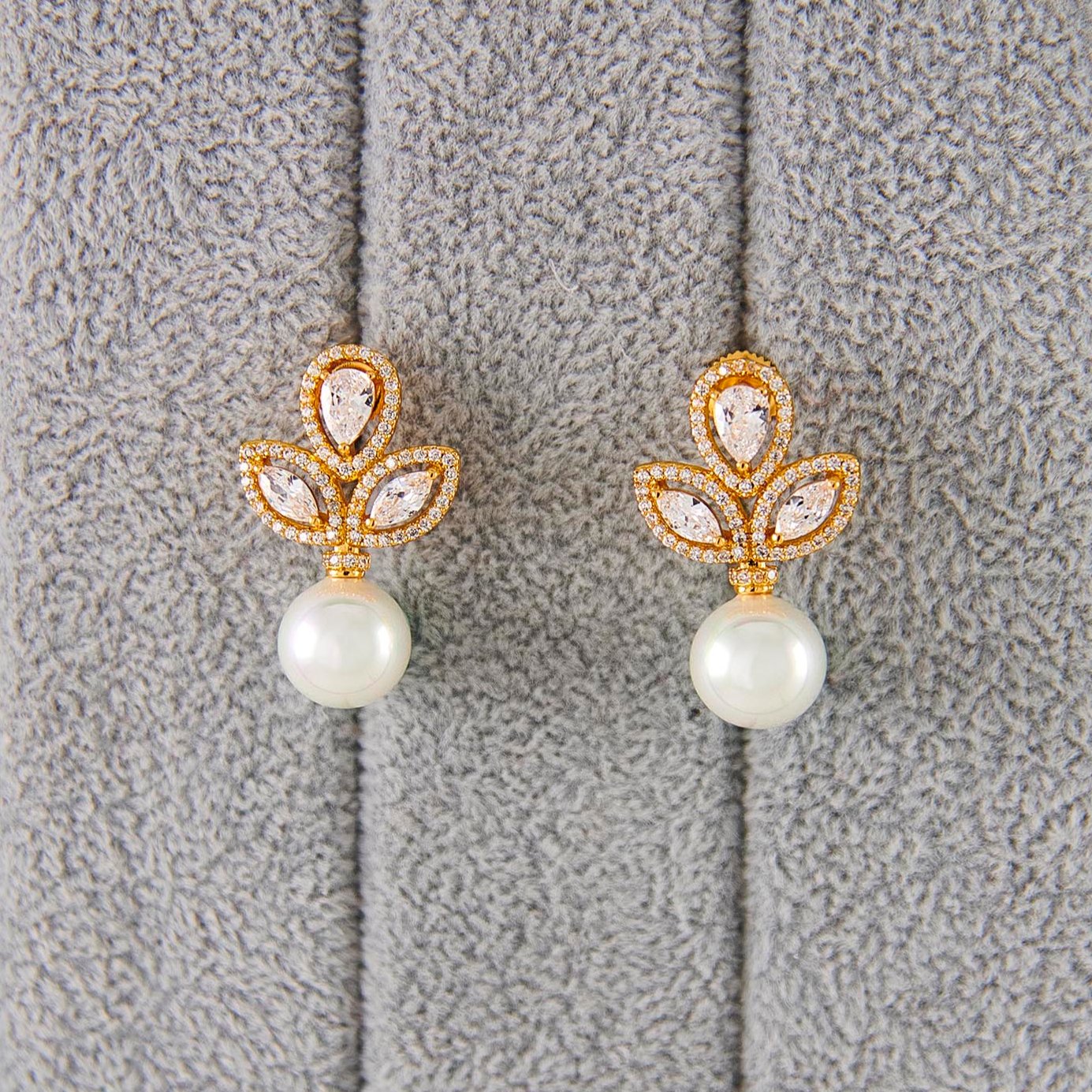 Eira Earrings