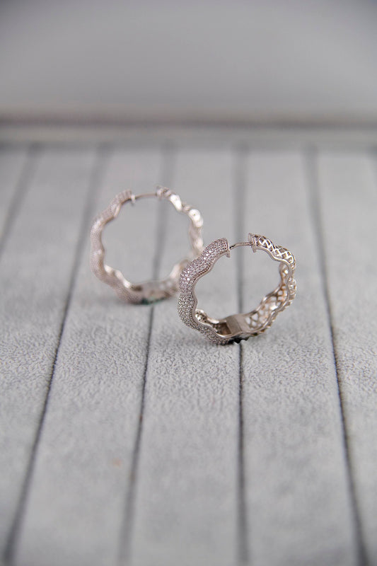 Nia Hoop Earrings