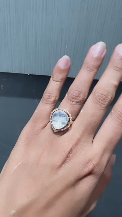 Mia Ring